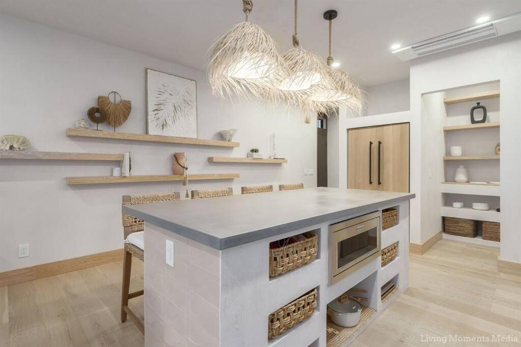 Aloha Moon - A Chic And Dreamy Modern Tropical Hideaway! * Wailea (Maui)
